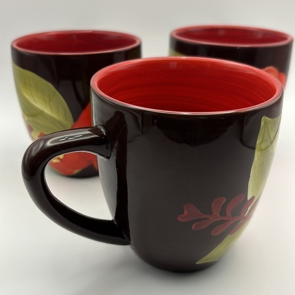 Laurie Gates floral design set of three mugs - Picture 3 of 15